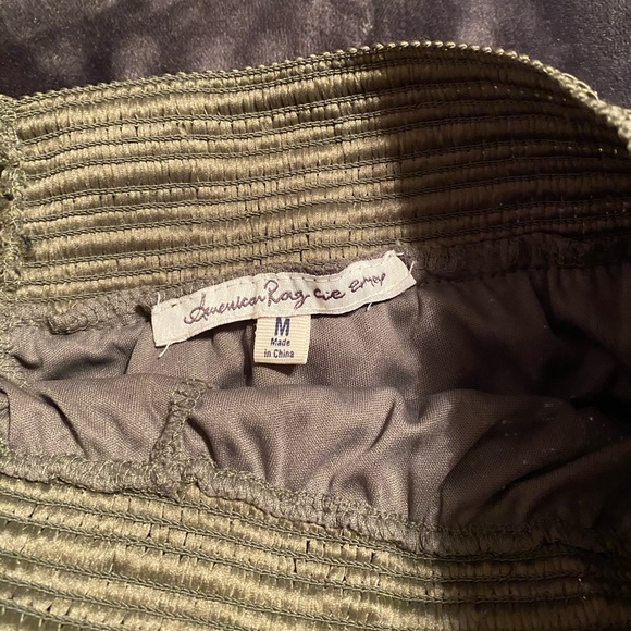 Olive green shorts - Picture 2 of 2
